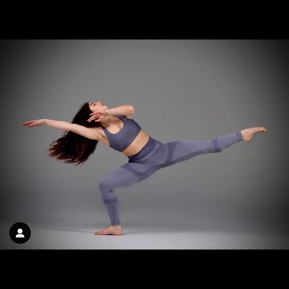 Meet your Posher, Antonella - Picture 1 of 1